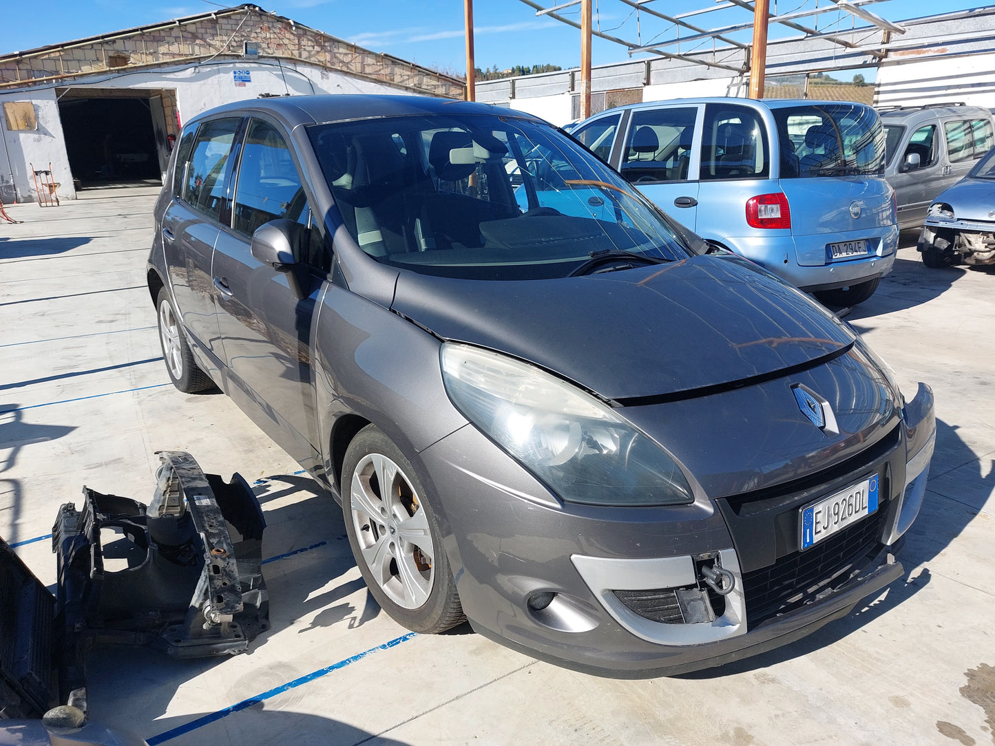 2011 Renault Scenic X-Mod Attractive