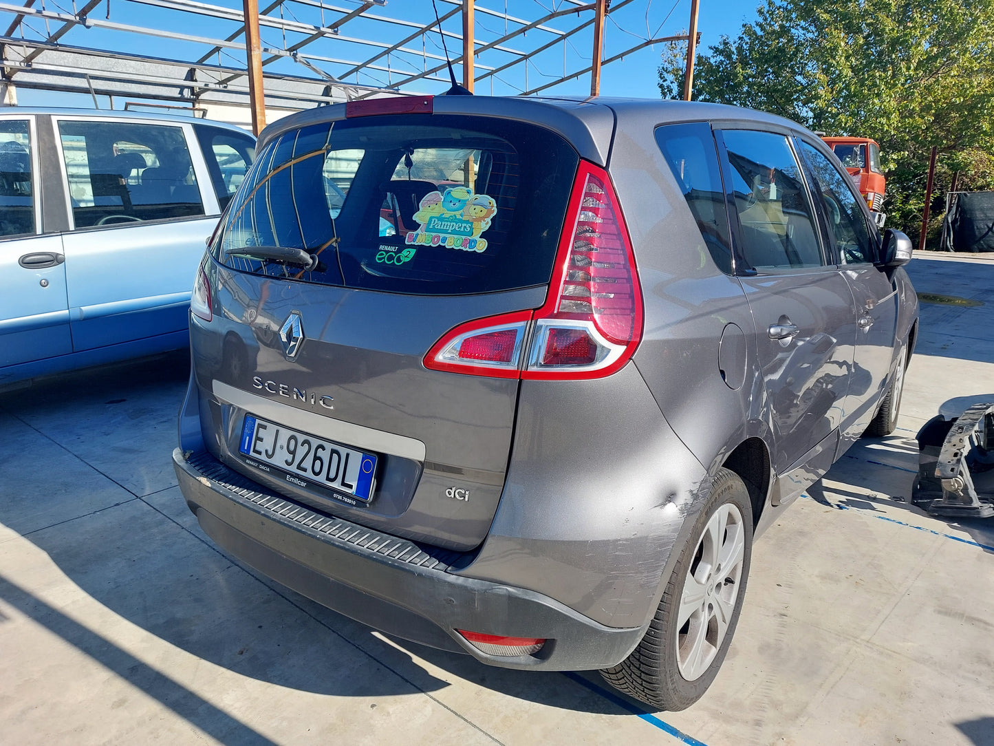 2011 Renault Scenic X-Mod Attractive