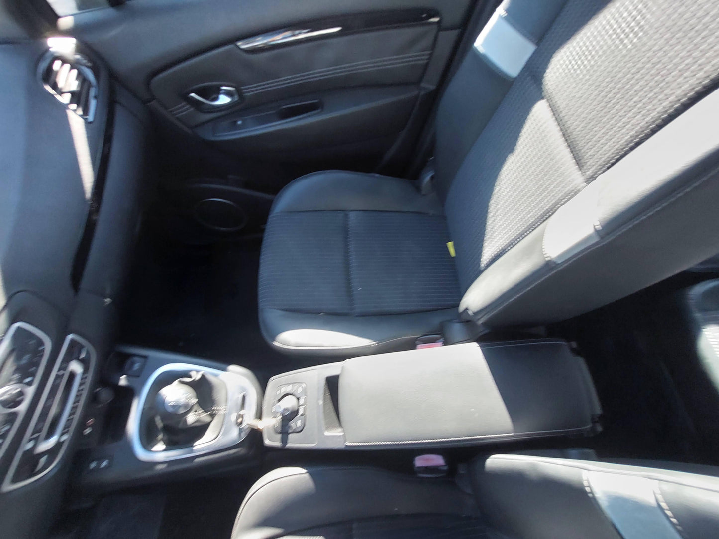 2011 Renault Scenic X-Mod Attractive