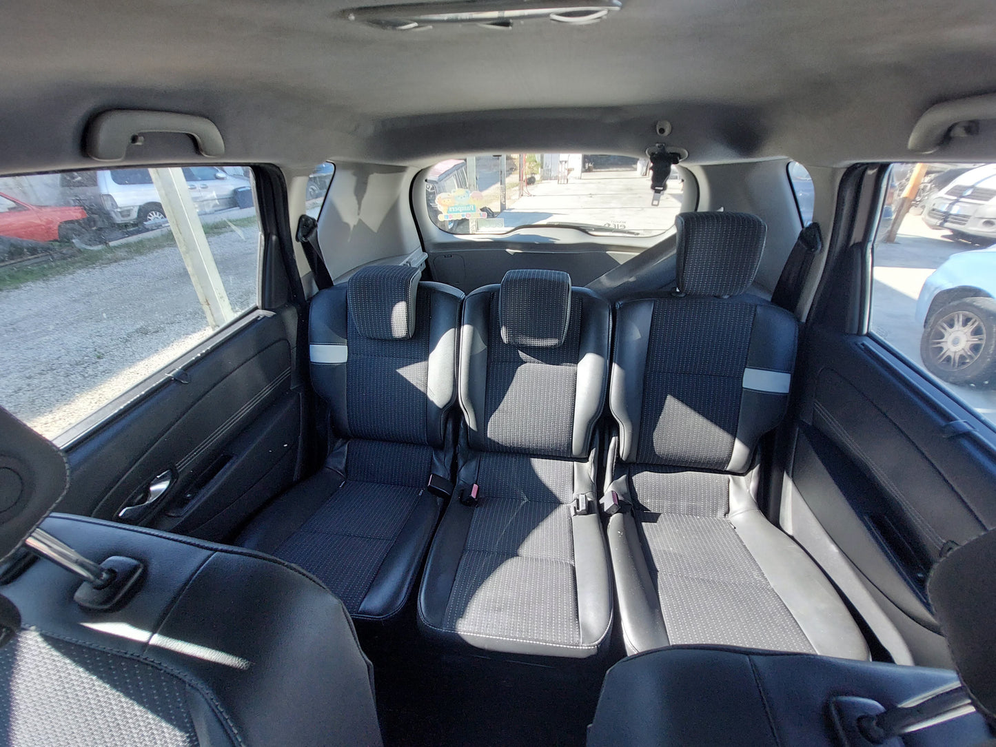2011 Renault Scenic X-Mod Attractive
