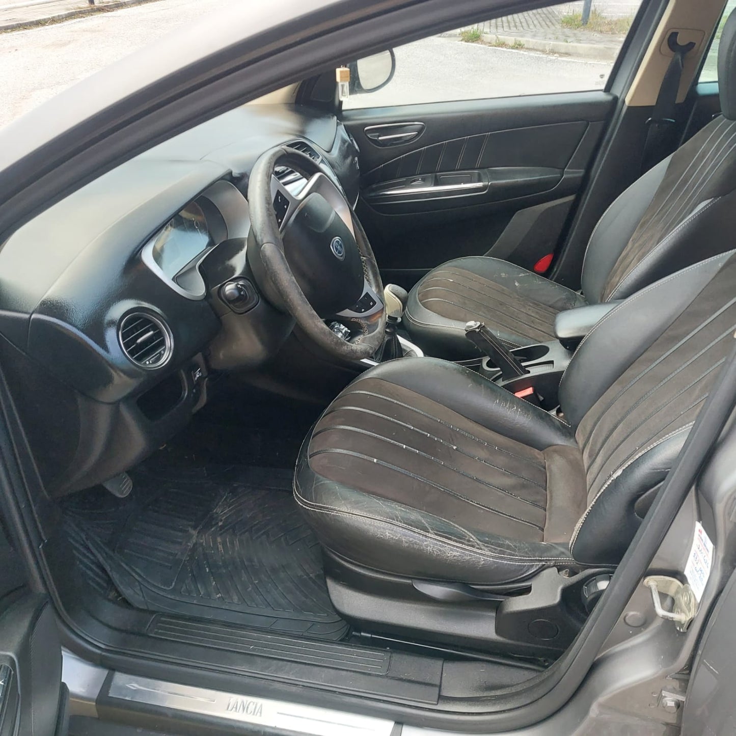 2008 Lancia Delta