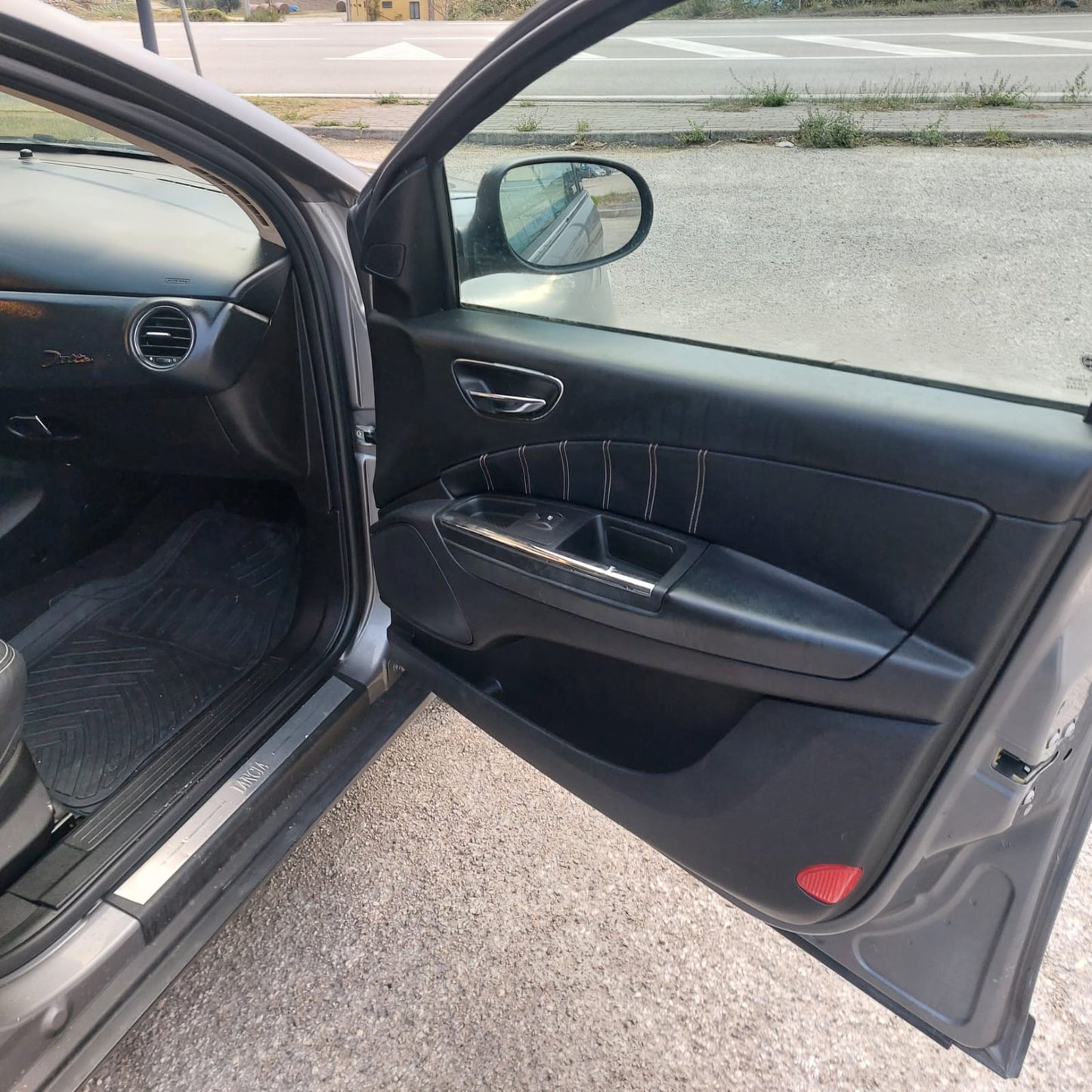 2008 Lancia Delta