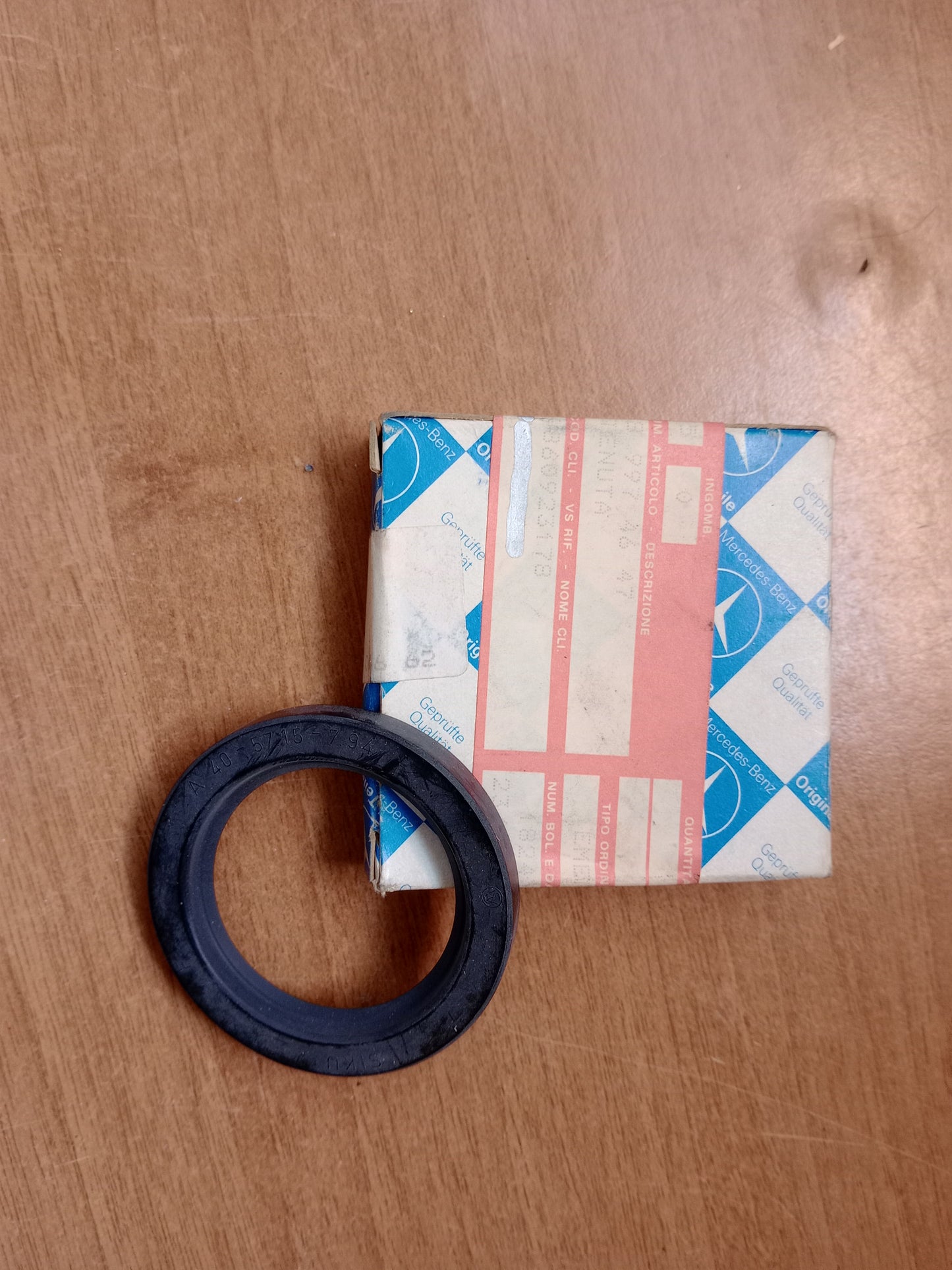ANELLO DI TENUTA PER MERCEDES A TRAZIONE INTEGRALE SUPPLEMENTARE (0089974647)