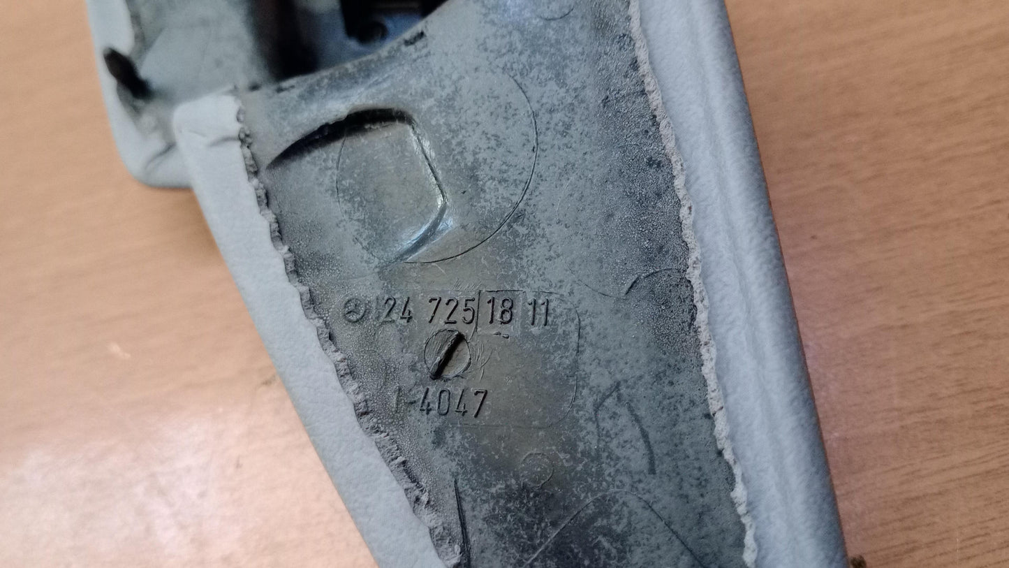 Triangolo copri specchietto Mercedes(A1247251811)