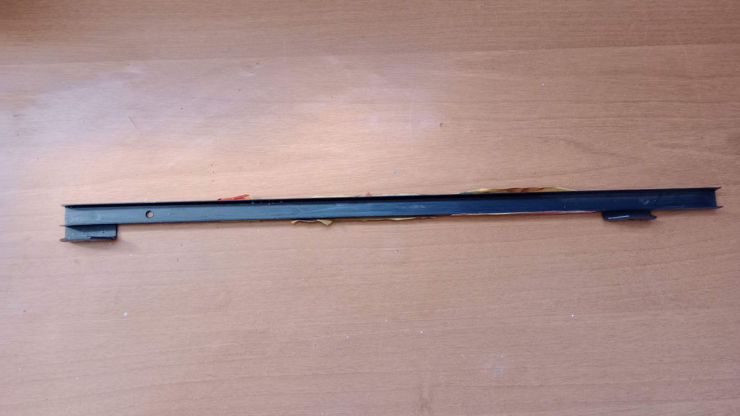 Binario guida destro Mercedes (A6017200325)