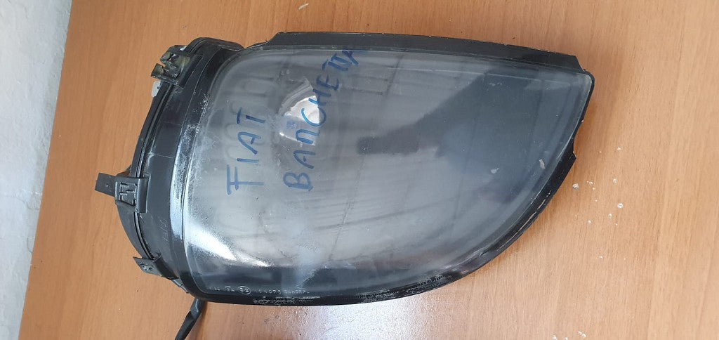 Faro Fiat barchetta