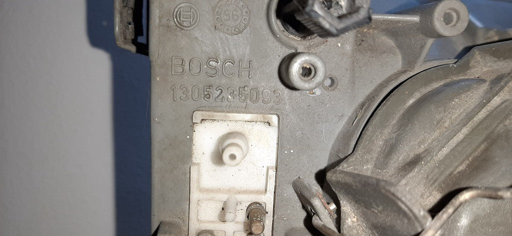 Faro sinistro Mercedes