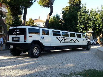 2005 Hummer H2 Limousine