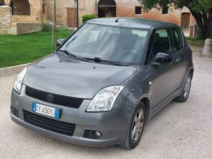 2005 Suzuki Swift