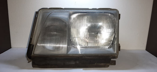 Faro sinistro Mercedes