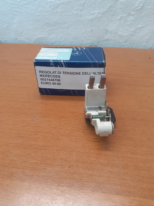 Regolatore di tensione Mercedes